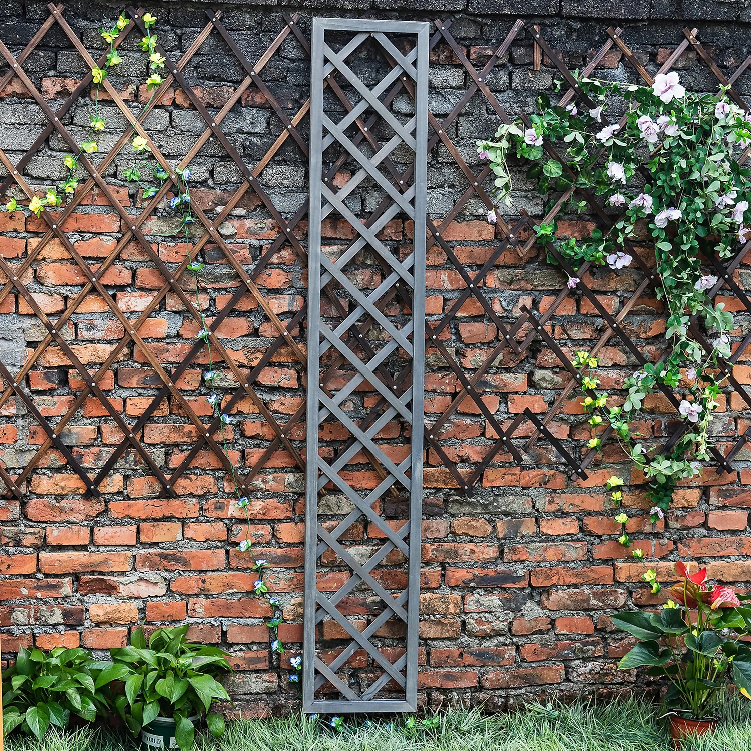 1.8m X 30cm Wooden Trellis Panel - Grey 3 1.8m X 30cm Wooden Trellis Panel - Grey - Image 3