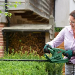 Bosch EasyHedgeCut 45-16 Hedge Trimmer -Westland Garden Deals Store 13496927 2034931200060101