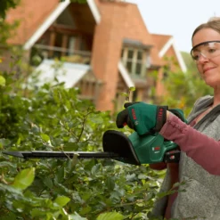 Bosch EasyHedgeCut 18-45 Hedge Trimmer 17 Bosch EasyHedgeCut 18-45 Hedge Trimmer -Westland Garden Deals Store 13496928 1224961768913606